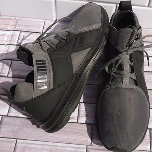 SIZE 11.5. PUMA Men's Running sneakers shoes.